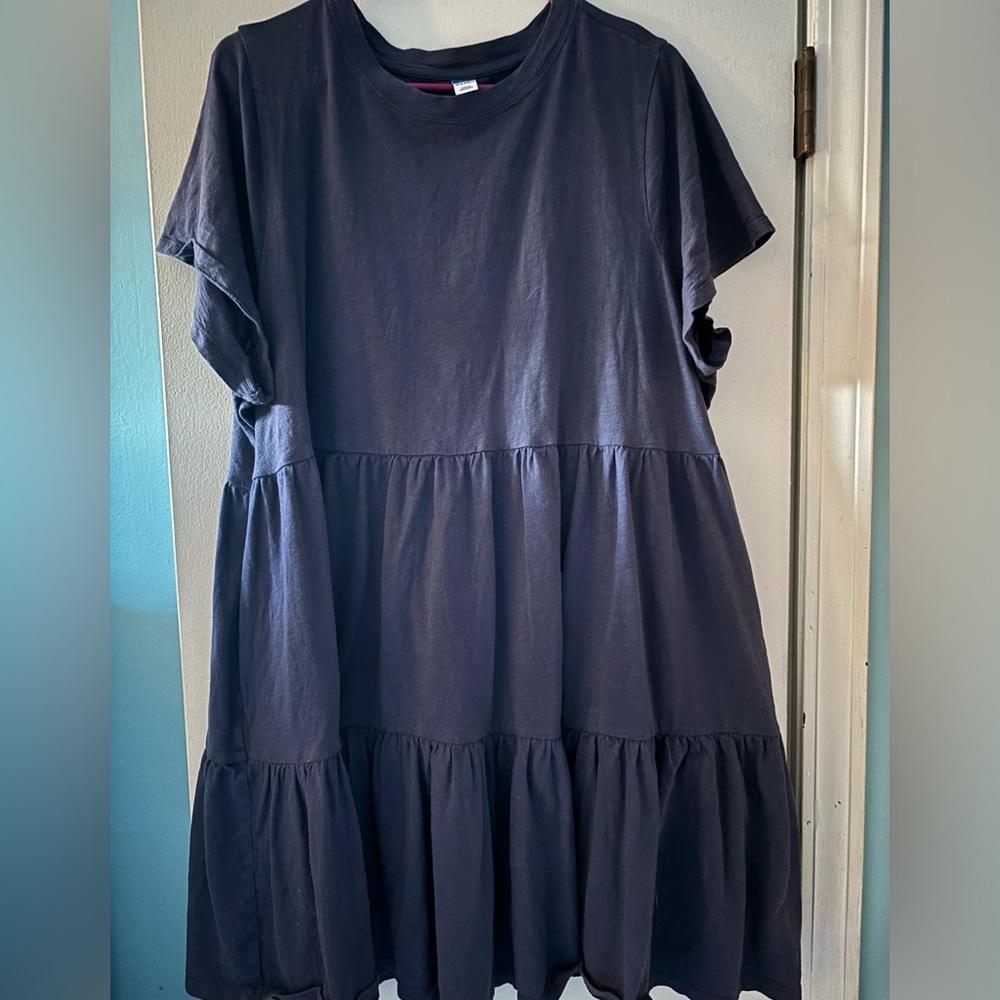 Old Navy Tiered Dress with pockets - Navy